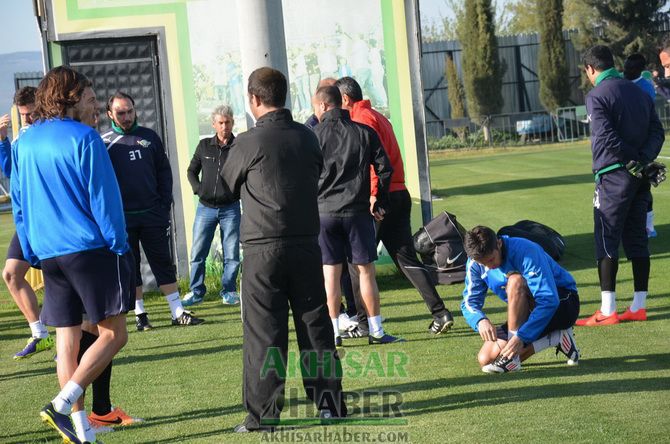Akhisar Belediyespor, Kardemir Karabükspor Hazırlıklarına Başladı